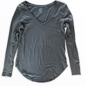 🪴3/$18 OLD NAVY Relaxed Fit Tunic Long Sleeve Top